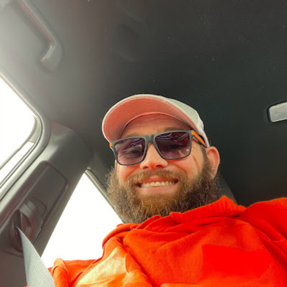 Meet your Posher, Adrian